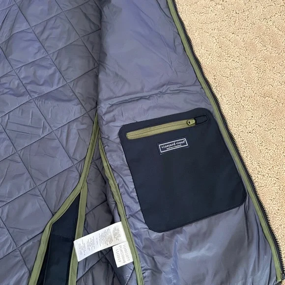 Vineyard Vines Men’s Quilted Vest- Navy Blue - Picture 7 of 9